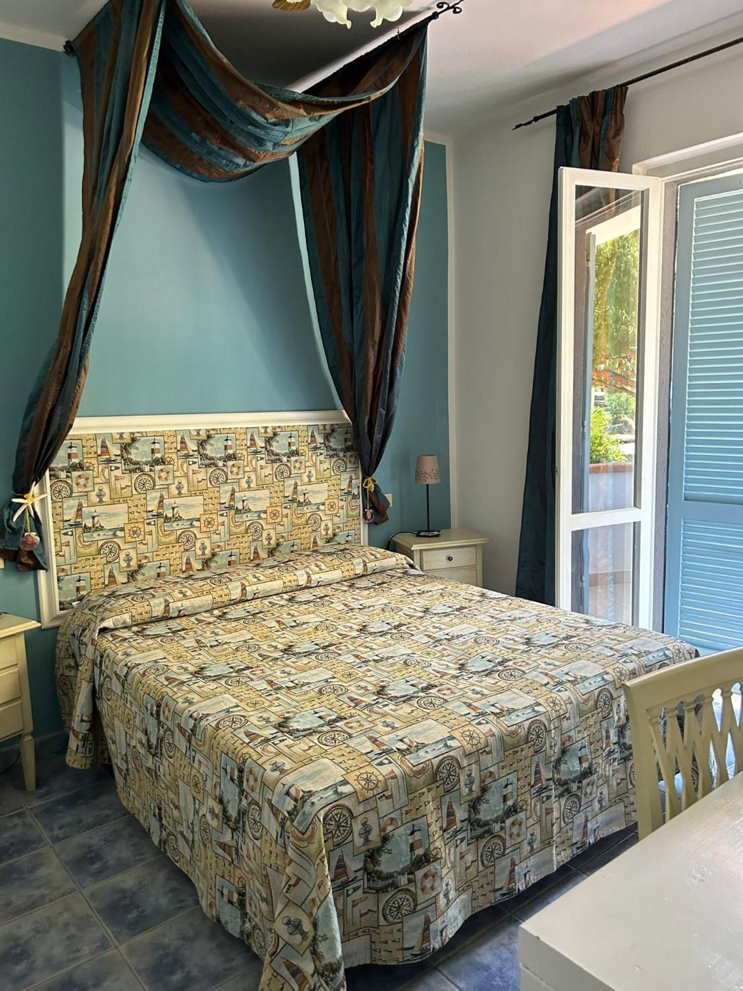 Hotel Sant'Andrea 3*
