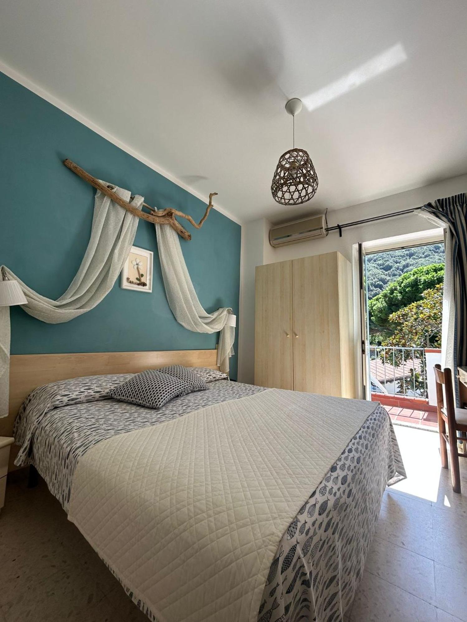 Hotel Sant'Andrea SantʼAndrea